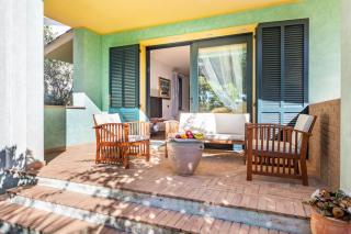 Villa Ray - Front row beachfront with garden - 1