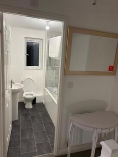 Bettys Acklam hideout - 5