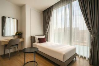 无边泳池的高端公寓 距离海滩很近 在市中心步行街旁 - 6