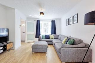 Big Discounts 3 Bed Parking Garden - 7