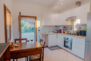 B&B Villa Nel Verde - Camera Luminosa con Bagno Privato, Vicino Bologna - 8