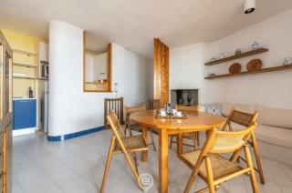 Waterside Oasis House - 2