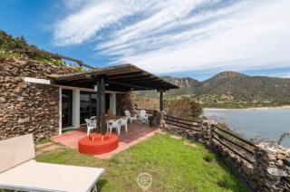 Waterside Oasis House - 8