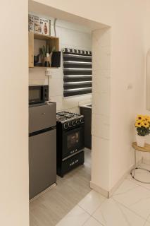 Bradford Apartment - 8