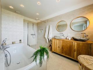 Villa for rent near Cala Rossa sea view - 4