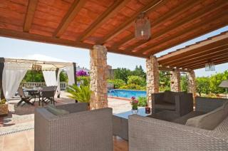 Modern Villa with Private Pool in Muro 300 m² - 8