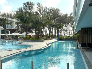 The Sunshine Beach Resort lux apartment - 5