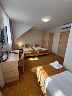 Hotel Avangarda - 2