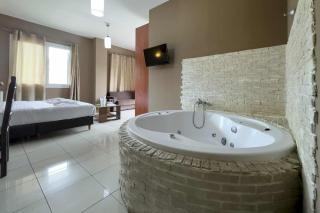 Cavallari Palace Hotel Suites - 7