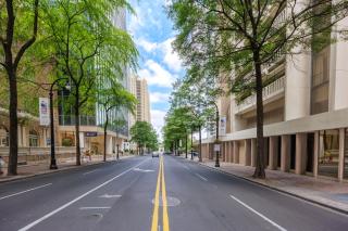 "peachtree Perch" Dtown Condo W Balcony, Sleeps 4 - 3