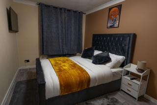Charming 2 Bedroom luxurious Home in Thamesmead south east London - 3