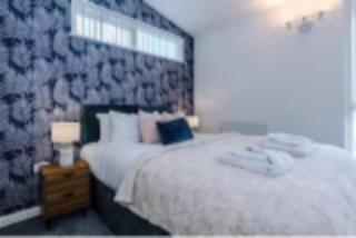 Large Escape on Manchester - Parking - Garden - 6