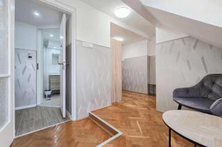 Luminosa Bright Central Flat with AC - Budapest - 6