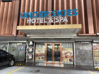 Underskies Spa and Hotel - 0