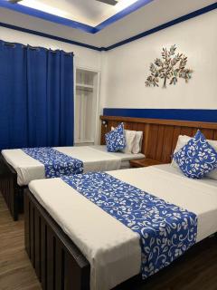 Ferellee Beach Front Inn - 7