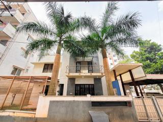 Lagoon Luxe 4BHK Luxury Terrace Pool Villa with Private Theatre & Pool Table by Spacez - 3