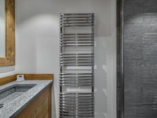 Duplex Charmant Près des Pistes avec Hammam et Cheminée à Courchevel Le Praz - FR-1-568-8 - 1