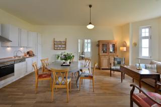 Wohnung In Der Ersten Etage Des Herrenhauses - 9