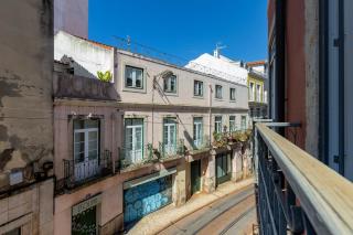 Colosseum Building - Gamma - 8