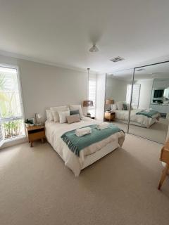 Ocean Reef Coastal Escape - 2