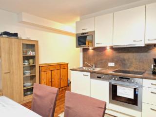 Apartment Saphir by Interhome - 1