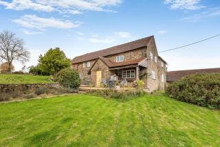 5 Bed in Wheathill oc-t30539 - 0