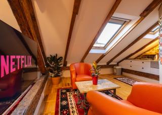 The Cozy Main Square Rooftop - 4