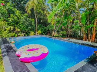 White Villa Goyambokka - 7