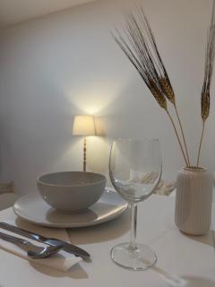 Anna's Cozy Corner Prague 2 - 0