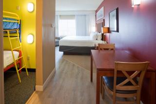 Holiday Inn Hotel & Suites Maple Grove Northwest Minneapolis-Arbor Lakes by IHG - 5