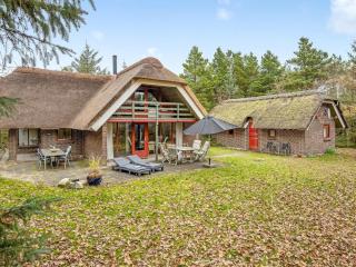 Holiday Home Alfons - 600m from the sea by Interhome - 2