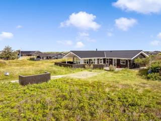 Holiday Home Mauri - 350m from the sea by Interhome - 5