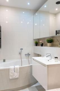 Śrutowa 8 Residence with Balcony & AC ProperUNIT - 6