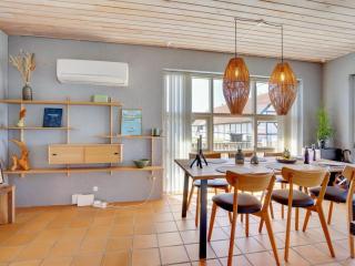 Holiday Home Ljubinko - 50m from the sea by Interhome - 2