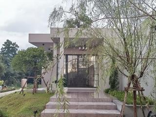 BLU-LIB Hotel - 3