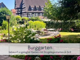 HINTERBURG SCHLITZ - Großes Burgen-Apartment mit 4 Schlafzimmern & 2 Bädern - ideal für Familien und Gruppen, inklusive kostenloser Parkplätze, Aufzug und Garten - 2