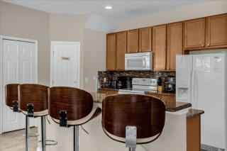 4 Bedrooms 4 Bathrooms Bella Vida 440 Lf - 4