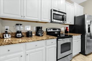 4 Bedrooms 3 Bathrooms Paradise Palms 2951 Bp - 3