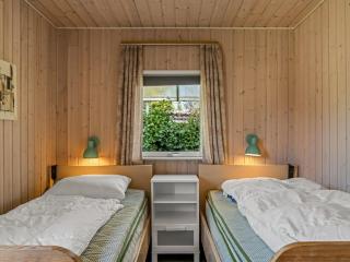Holiday Home Randulf - from the sea by Interhome - 2