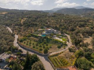 VillaLime Venue Estate - 6