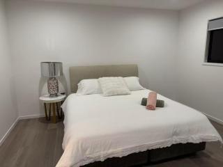 Sunnybank Station 5B Family Stay - 2