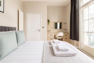 Luxurious Apartment in Chelsea - 3