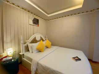 Crown Hotel Bui Vien - Ho Chi Minh City - 8