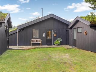 Holiday Home Tole - 2km from the sea by Interhome - 0