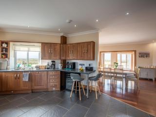 Holiday Home Benderloch House & Frobost Lodge by Interhome - 2