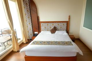 Kafal Pako Resort - Luxury Mountain View Stay in Mukteshwar - 7