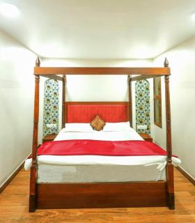 Kafal Pako Resort - Luxury Mountain View Stay in Mukteshwar - 5