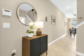 4 Bedrooms 3 Bathrooms Paradise Palms 8925 Bp - 5