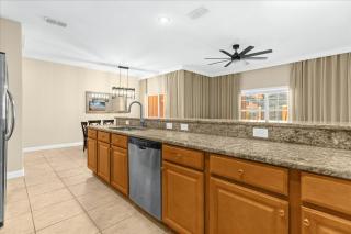 4 Bedrooms 3 Bathrooms Paradise Palms 8925 Bp - 3