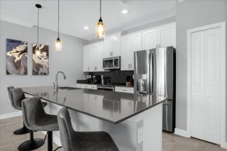 4 Bedrooms 3 Bathrooms Storey Lake 2617 Rt - 4